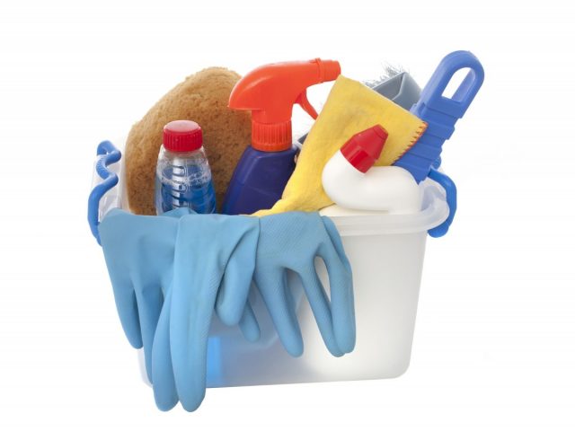 Auxiliar de Limpeza (M/F)-STP