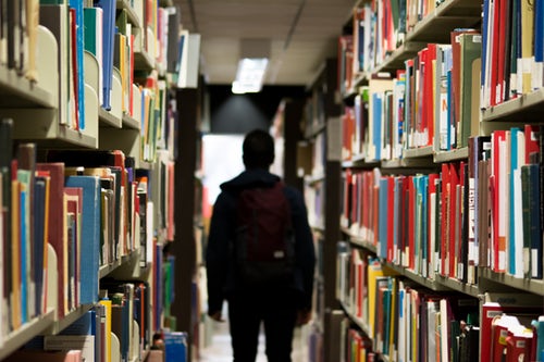 BOLSAS DE ESTUDO INTERNAS PARA O ANO LETIVO 2018/2019