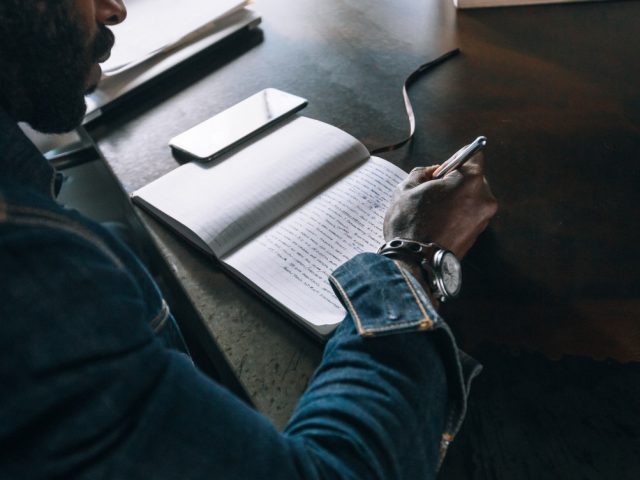 STP-Contratação de 5 consultores